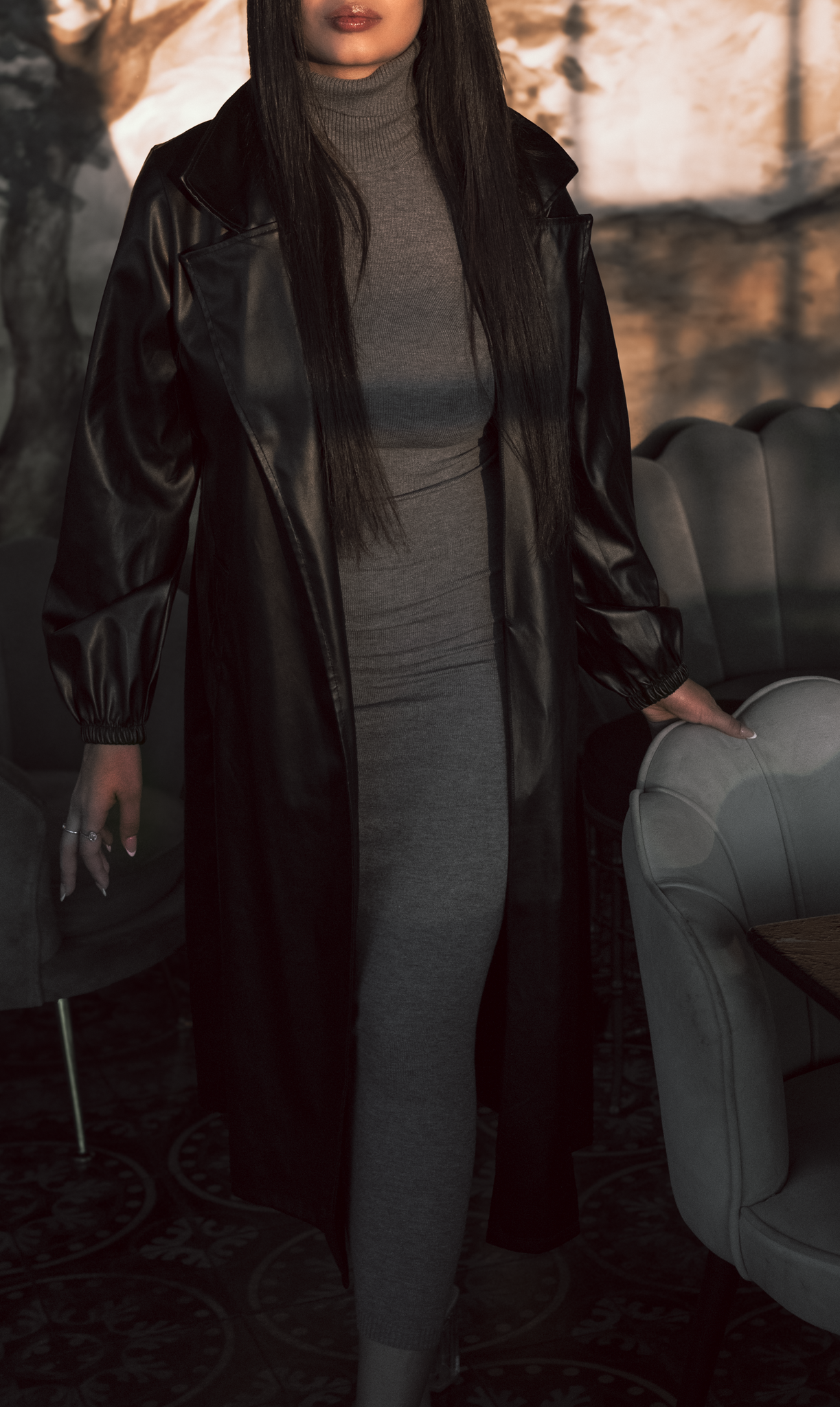 Trench Coat en Polipiel Negra